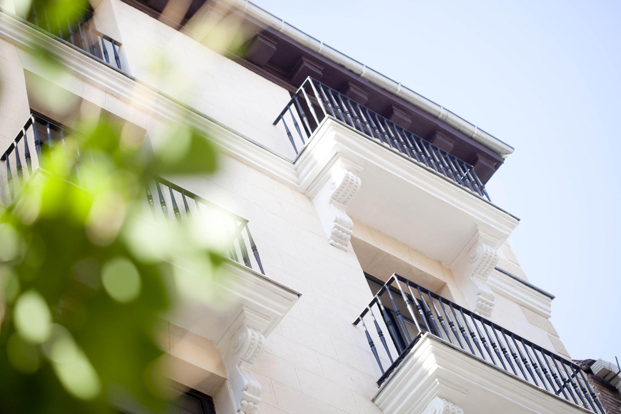 Hostal Ballesta Madrid Ngoại thất bức ảnh