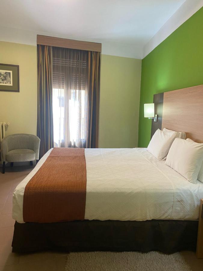 Hostal Ballesta Madrid Ngoại thất bức ảnh