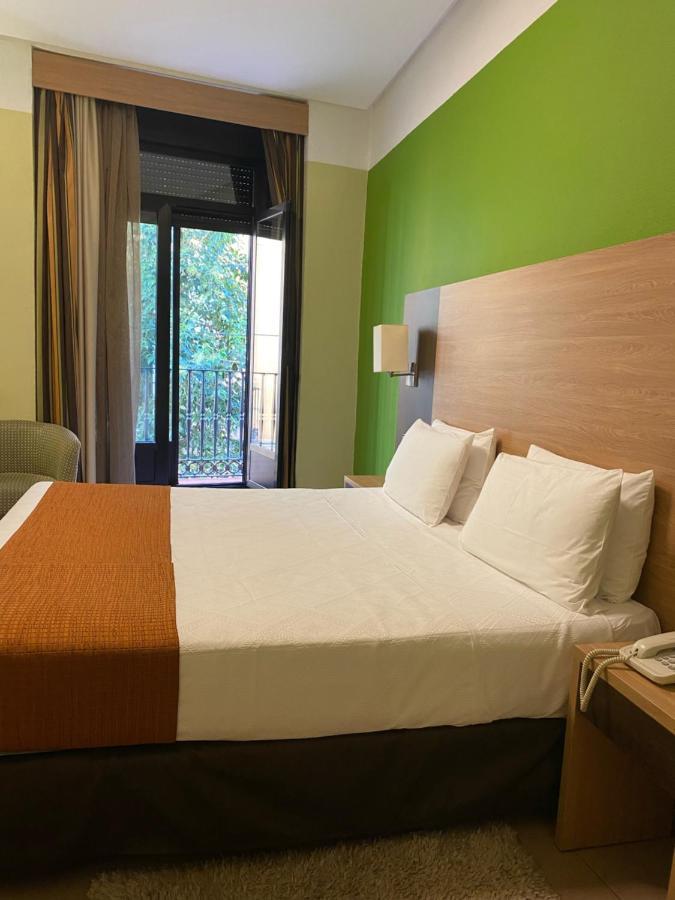 Hostal Ballesta Madrid Ngoại thất bức ảnh