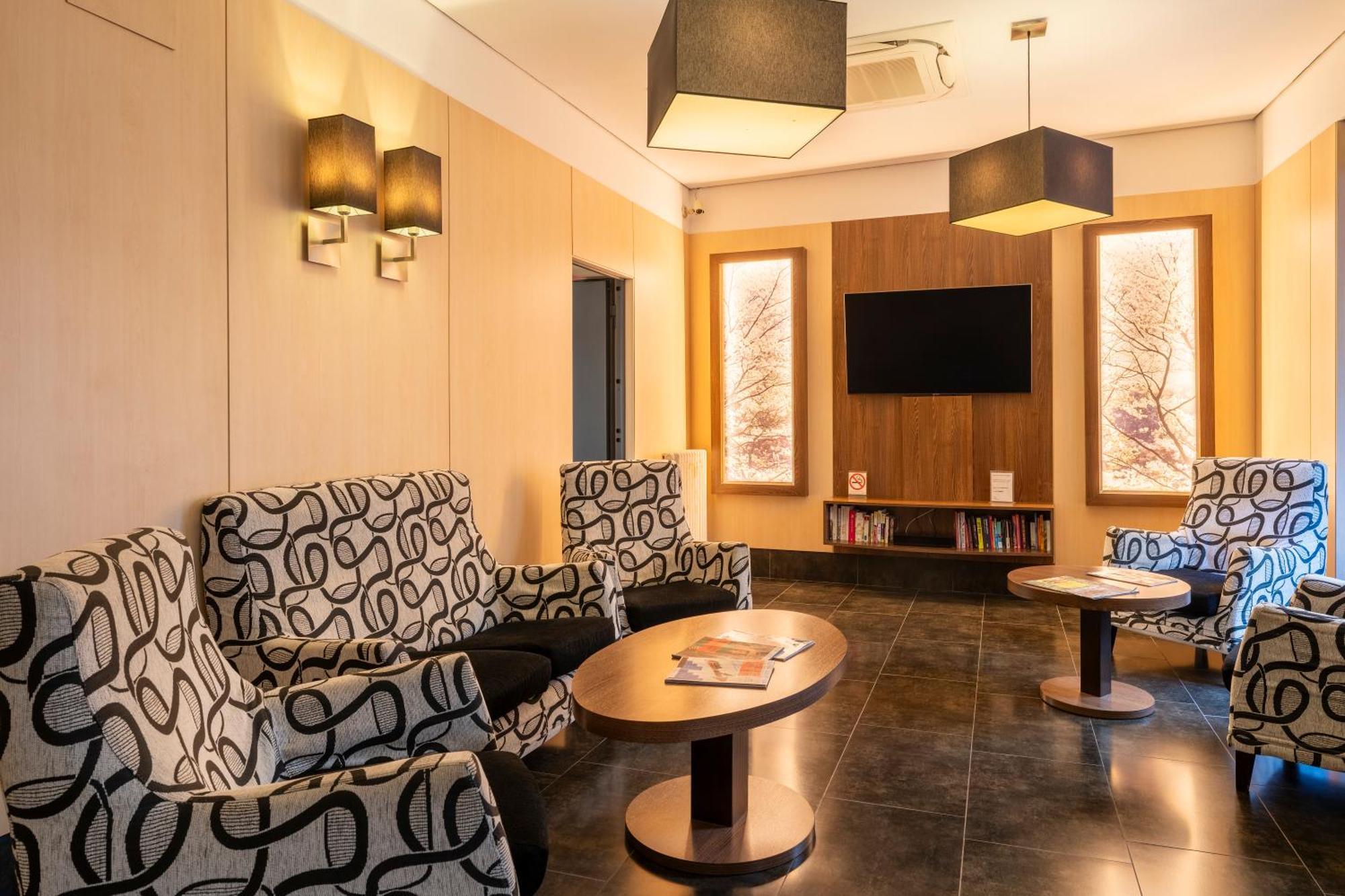 Hostal Ballesta Madrid Ngoại thất bức ảnh