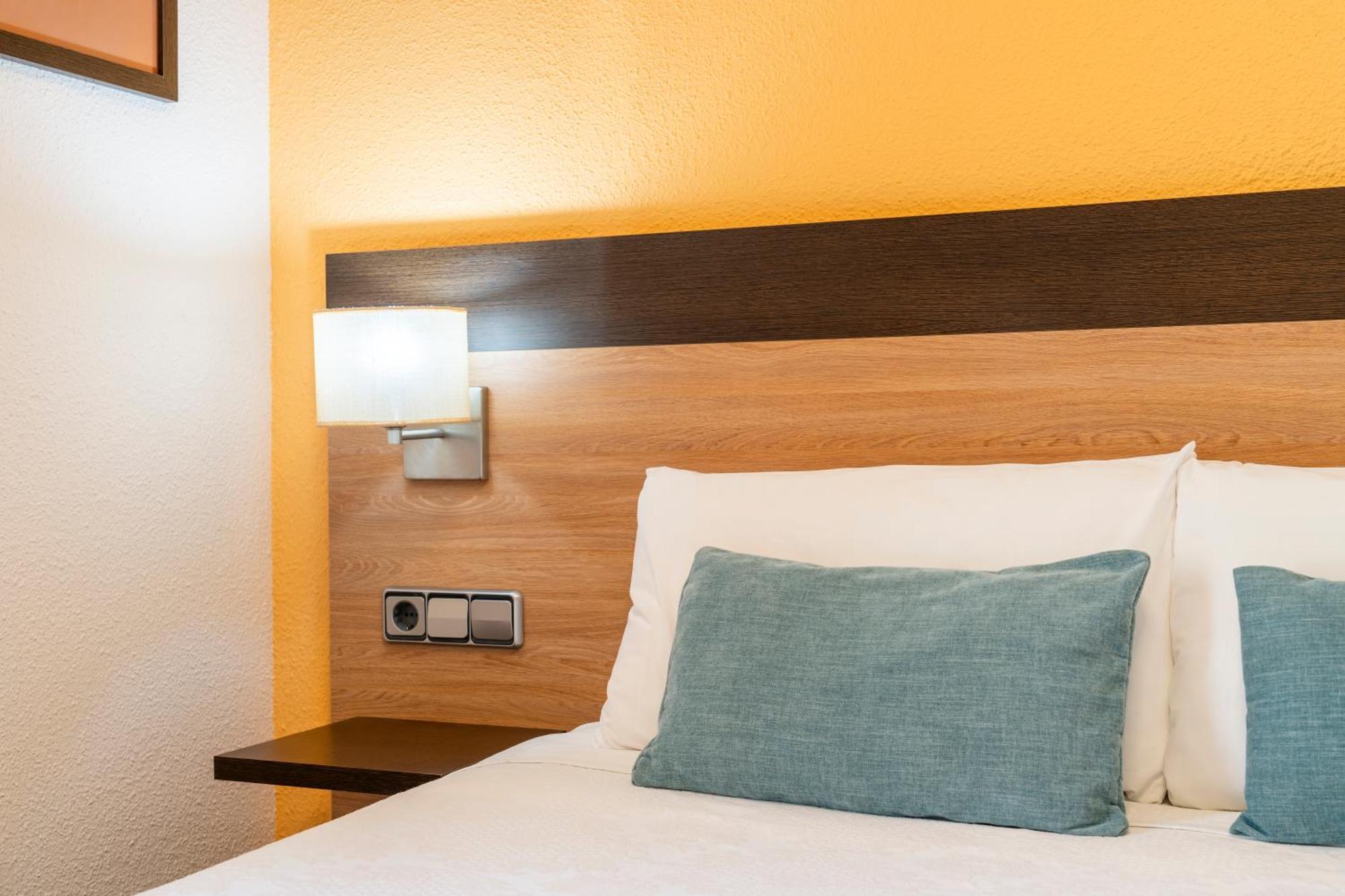 Hostal Ballesta Madrid Ngoại thất bức ảnh