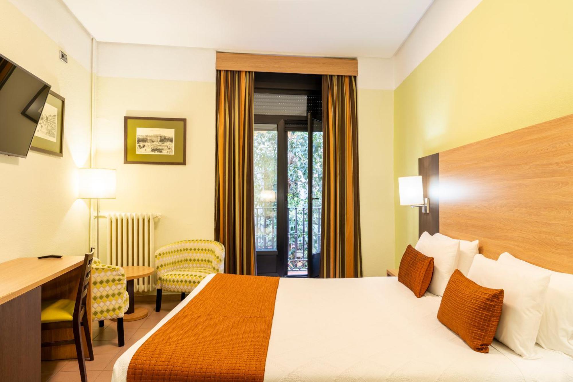 Hostal Ballesta Madrid Ngoại thất bức ảnh