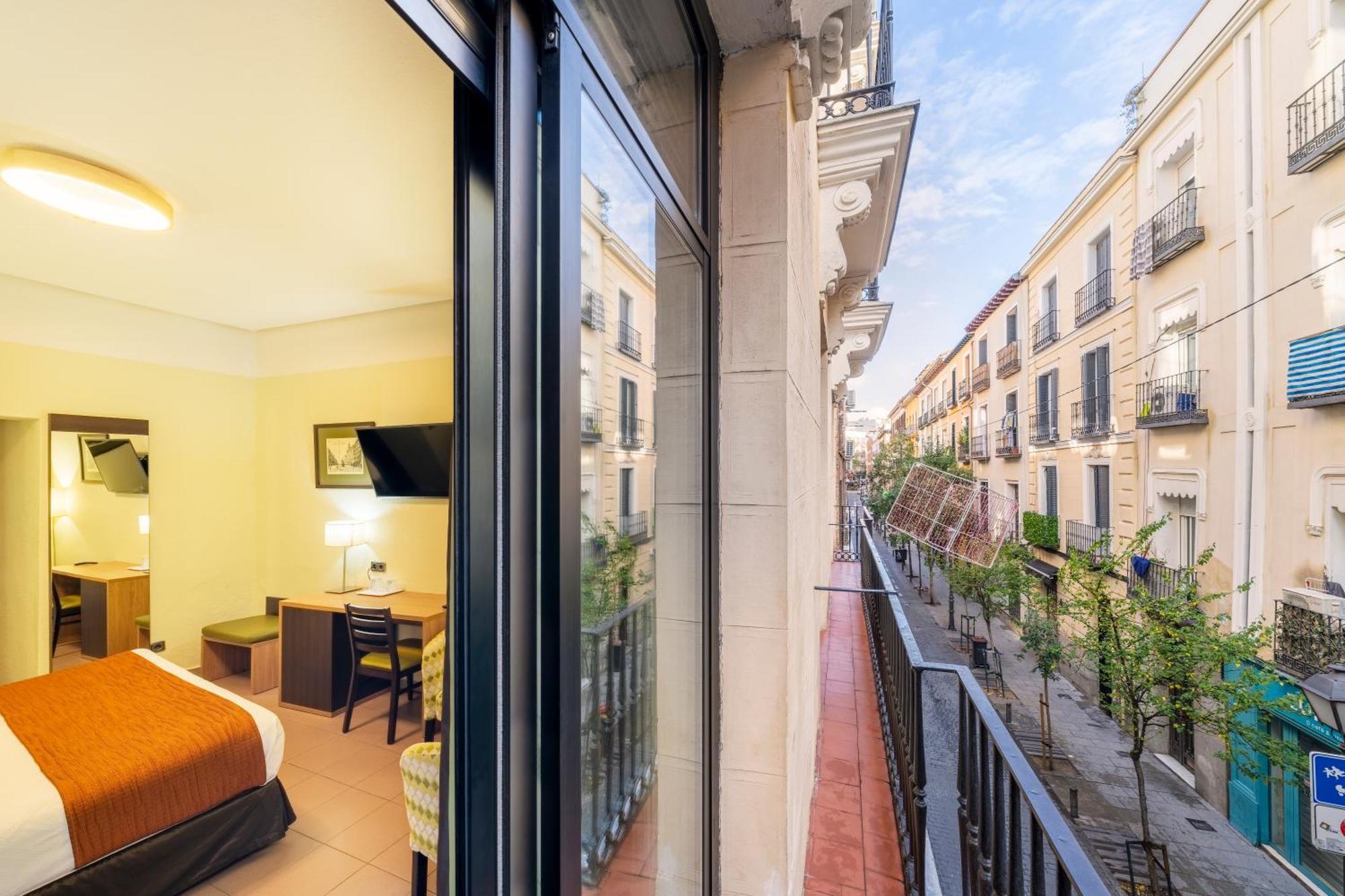 Hostal Ballesta Madrid Ngoại thất bức ảnh