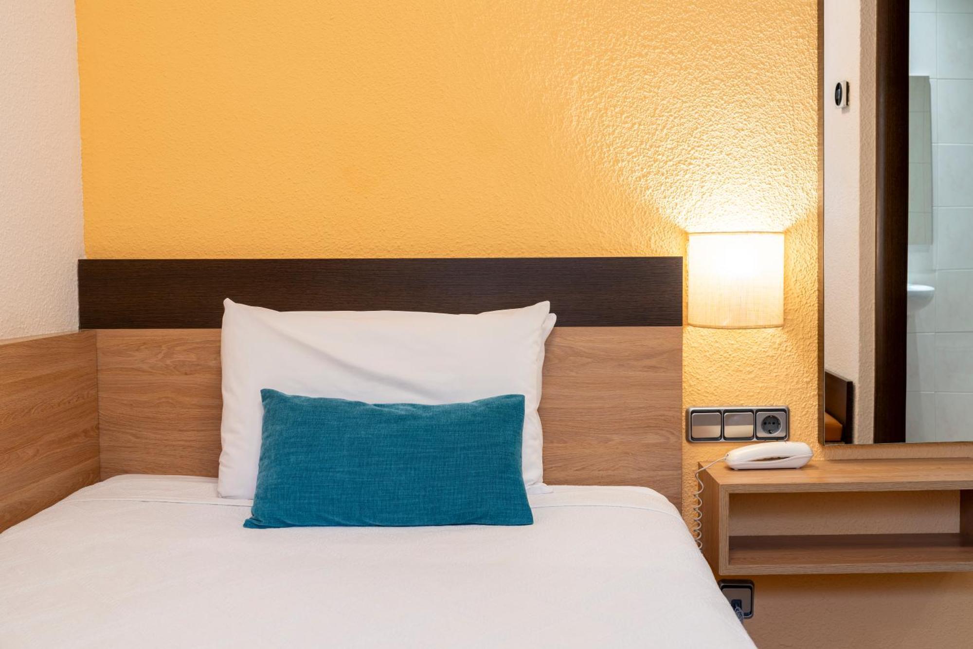 Hostal Ballesta Madrid Ngoại thất bức ảnh