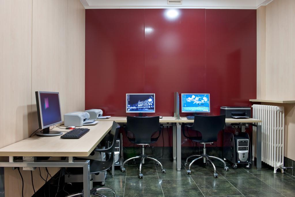 Hostal Ballesta Madrid Ngoại thất bức ảnh